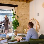 Gasthuis La Grange 4*